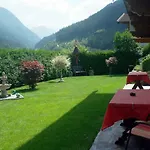 Permoser Lägenhet